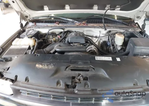 1999 Chevrolet Silverado 2500 Ls из США, поврежденный, VIN 1GCGK29U2XE170318